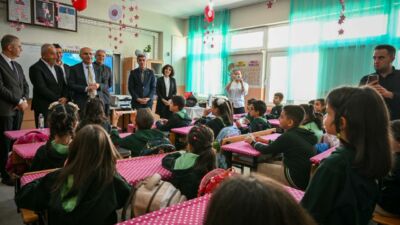 Malatya Büyükşehir Belediye Başkanı Sami Er, Mehmet Emin Bitlis İlkokulu’nu
