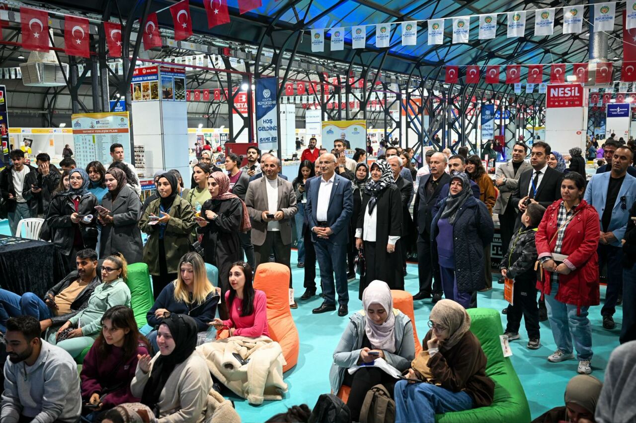 Malatya Büyükşehir Belediye Başkanı Sami Er, eşi Sevgi Er ile