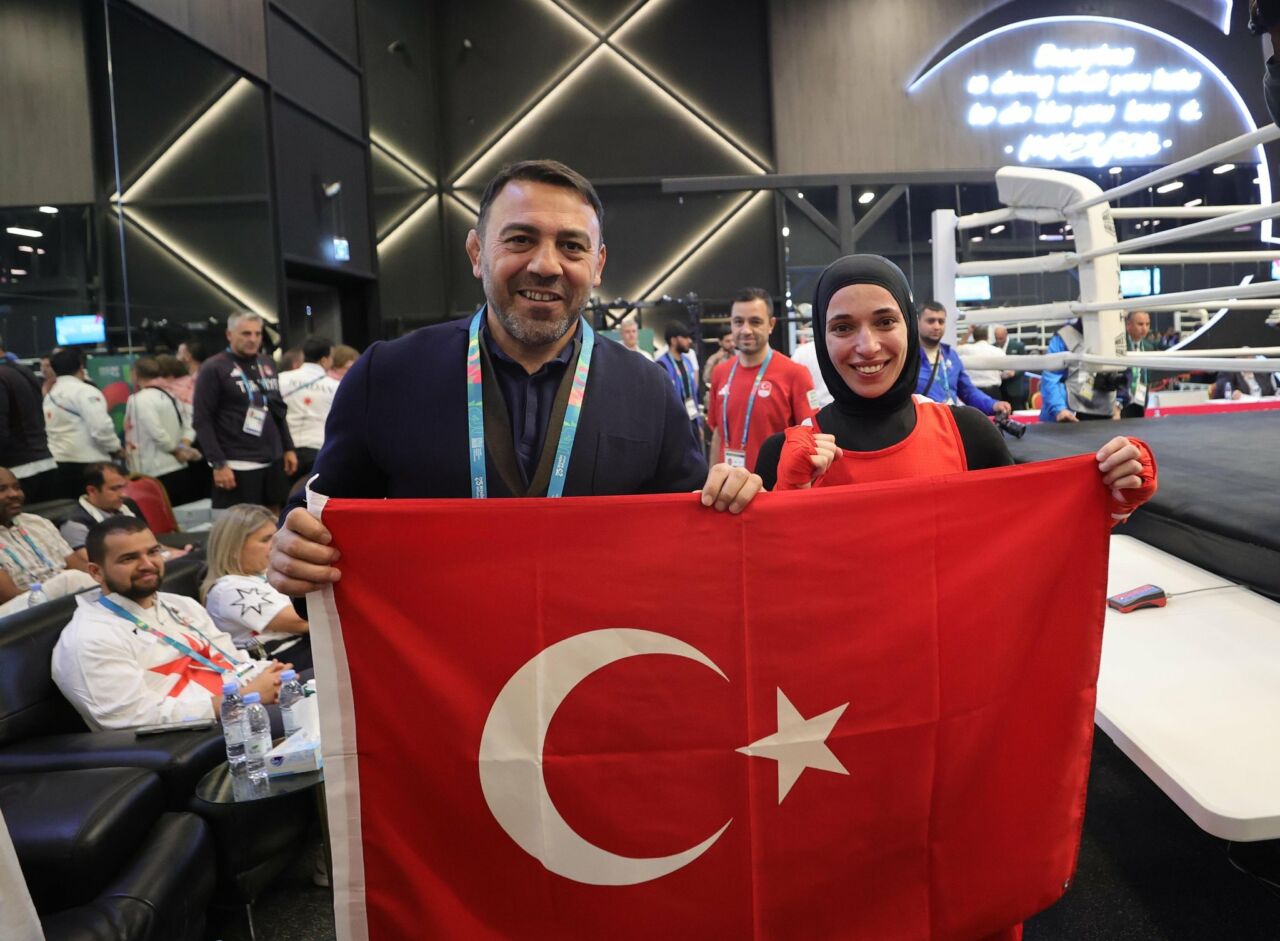 Milli boksör Rabia Topuz, Riyad'da düzenlenen 6. İslami Dayanışma Oyunları'nda