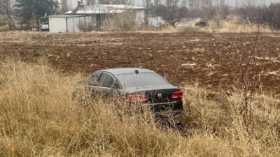 Malatya-Adıyaman Yolunda Otomobil Yoldan Çıktı: 5 Yaralı Malatya-Adıyaman karayolu, Doğanşehir Çığlık Mevkii'nde meydana gelen trafik kazasında, yağış