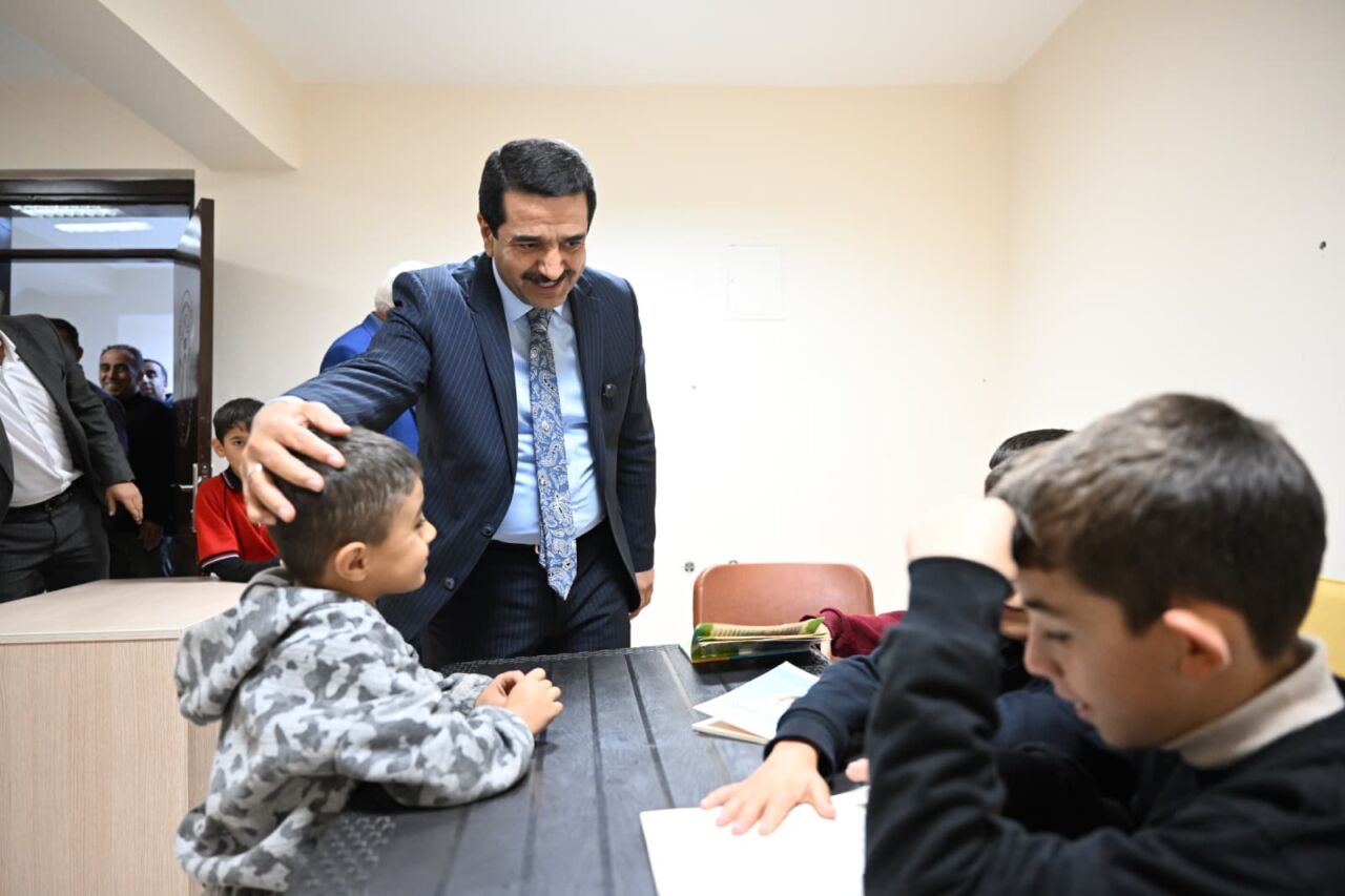 Battalgazi Belediye Başkanı Bayram Taşkın, Belediye Meclis Üyeleri ile birlikte