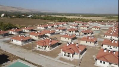Malatya'da kalıcı yerleşim süreci hız kesmiyor. Deprem sonrası yapımı tamamlanan