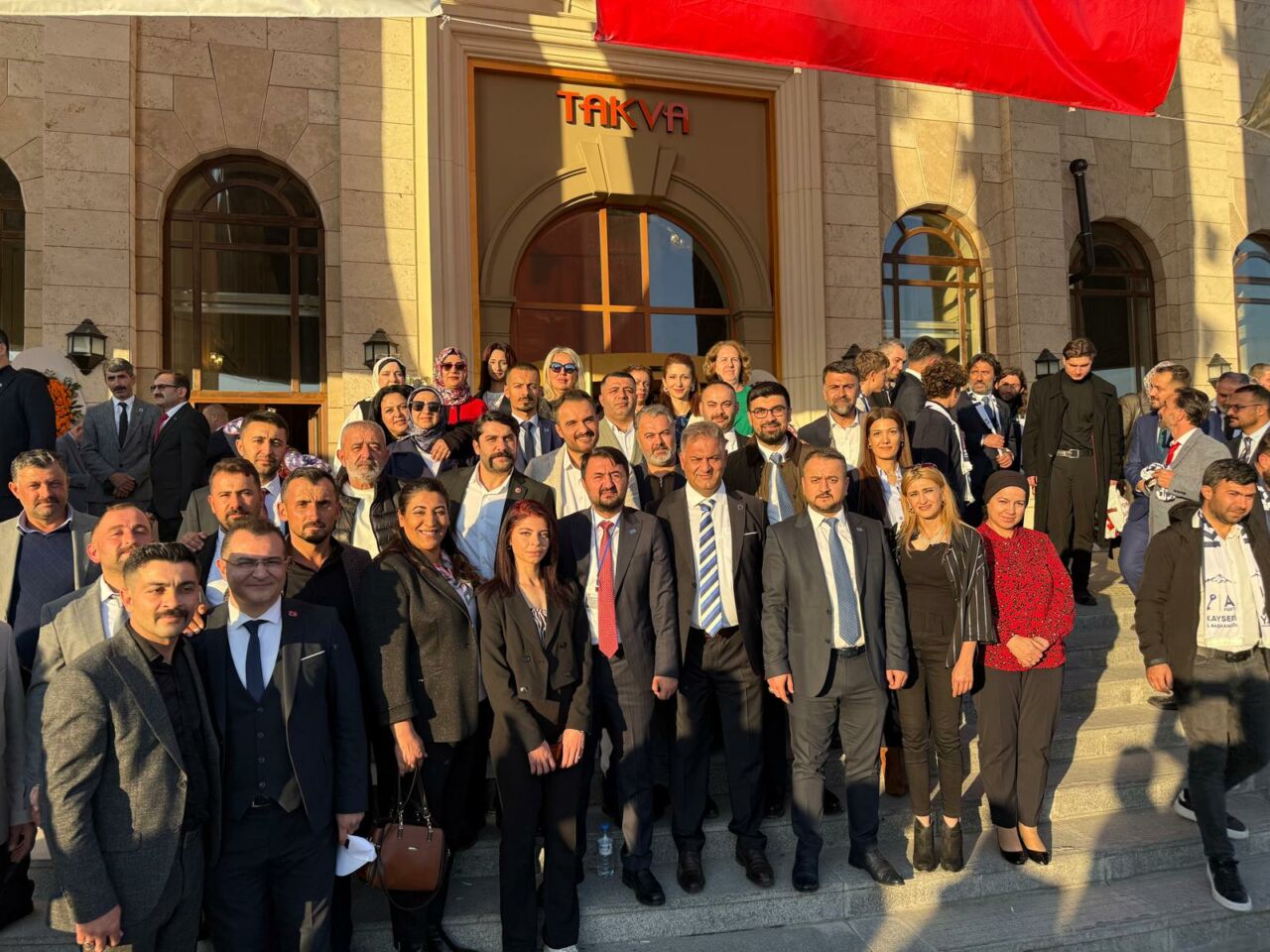 Anahtar Parti, kuruluşunun 1. yıldönümünü Ankara’da büyük bir etkinlikle kutladı.