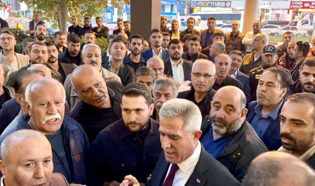 Demiryol-İş Sendikası Malatya Şubesi'nin olağan genel kurulunda mevcut başkan Hikmet