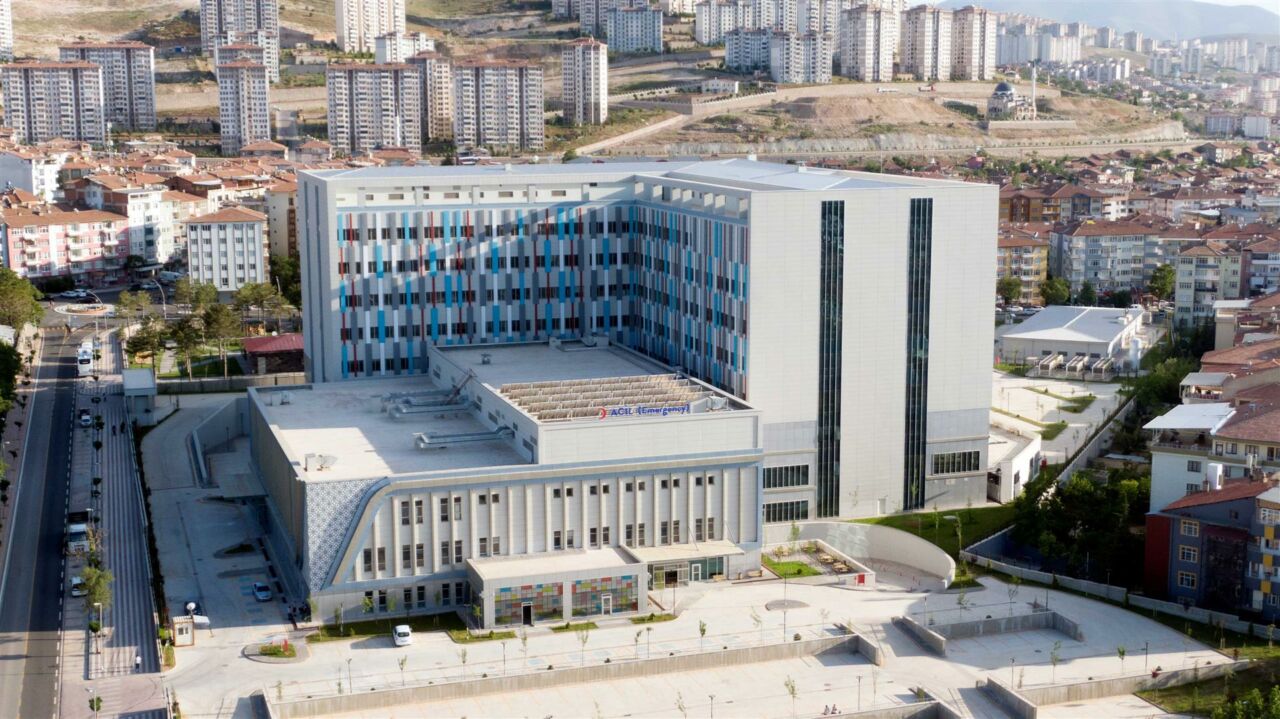 Battalgazi Devlet Hastanesi’nde, sağlık tesislerinde çocuk güvenliğini artırmak amacıyla uygulanan