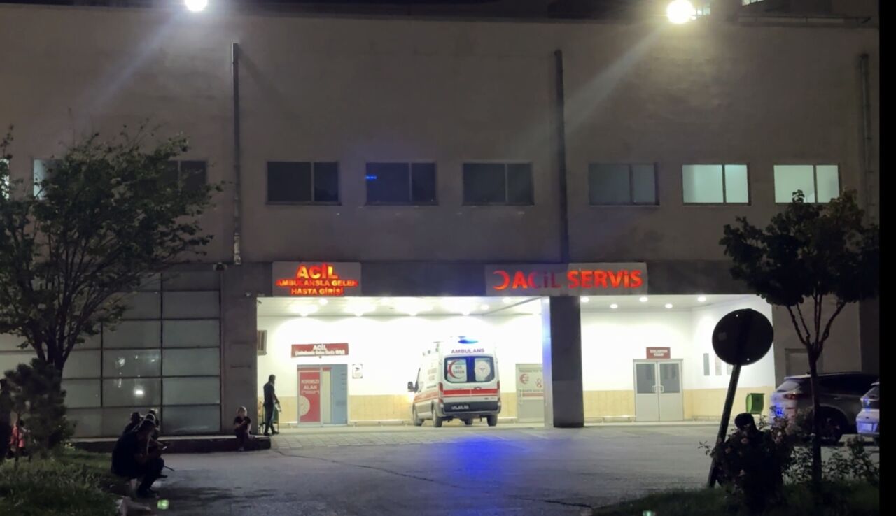 Malatya'nın Yeşilyurt ilçesi Kiltepe Mahallesi'nde meydana gelen olayda, evinin bahçesinde