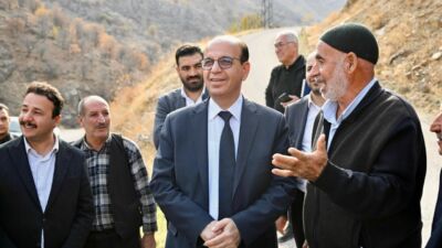 Yeşilyurt Kırsalına Dev Yatırım: 65 KM Sathi Kaplama, 11 Bin Ton Asfalt Yeşilyurt Belediyesi, kırsal mahallelerde yol güvenliğini ve konforunu artırmak amacıyla