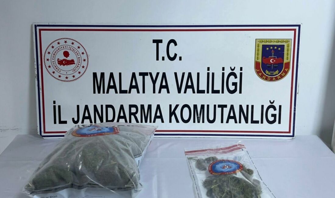 Arapgir'de uyuşturucu ticareti yapan şahsa yönelik düzenlenen operasyonda, jandarma ekipleri