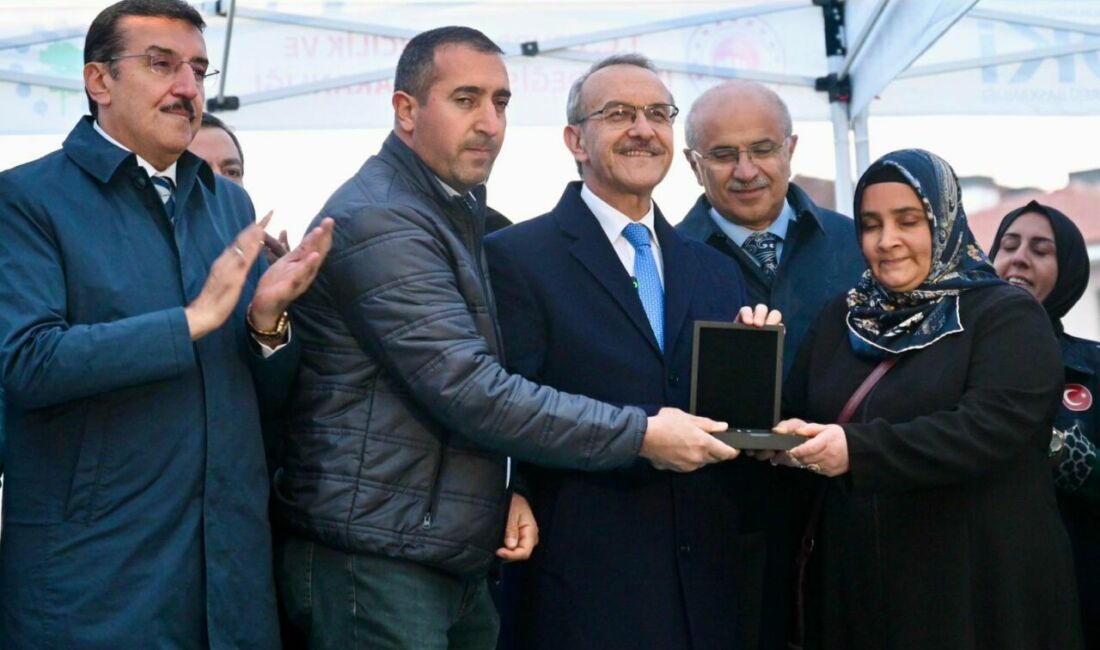 Cumhurbaşkanı Erdoğan'ın online katılımıyla gerçekleşen törende, Malatya'da yapımı tamamlanan ilk