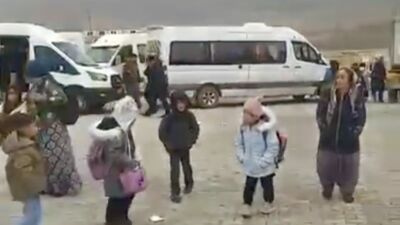 Malatya'da Bulgurlu Şehit Hamit Fendoğlu İlkokulu velileri, okul servis saatlerindeki