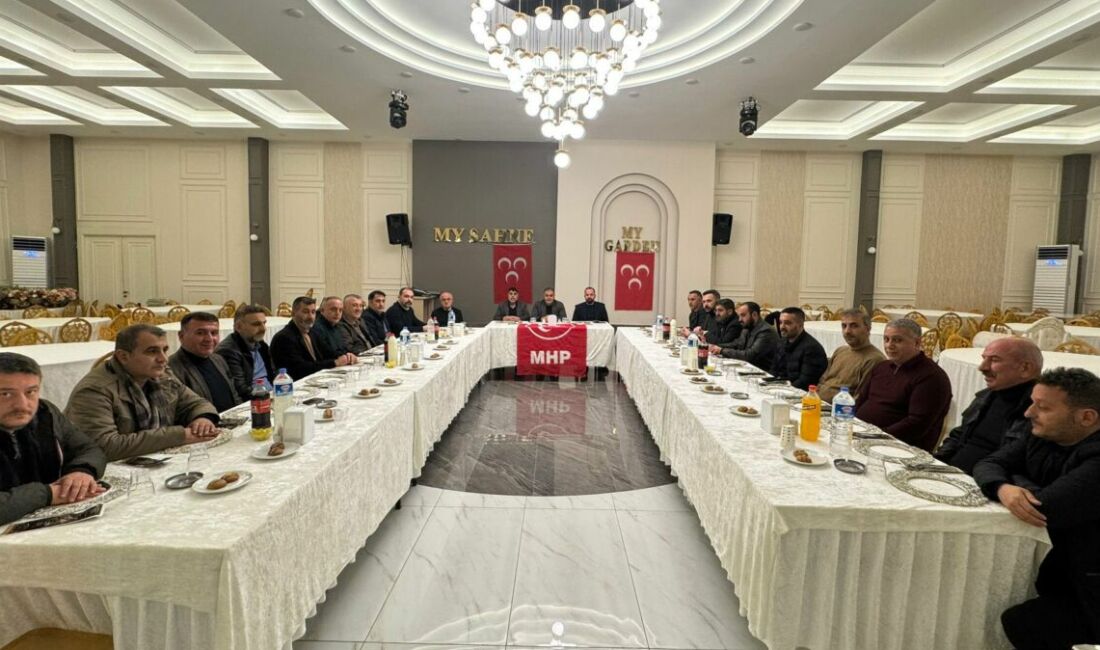 MHP Malatya İl Başkanı Gökhan Gök, İl Yönetim Kurulu üyeleriyle