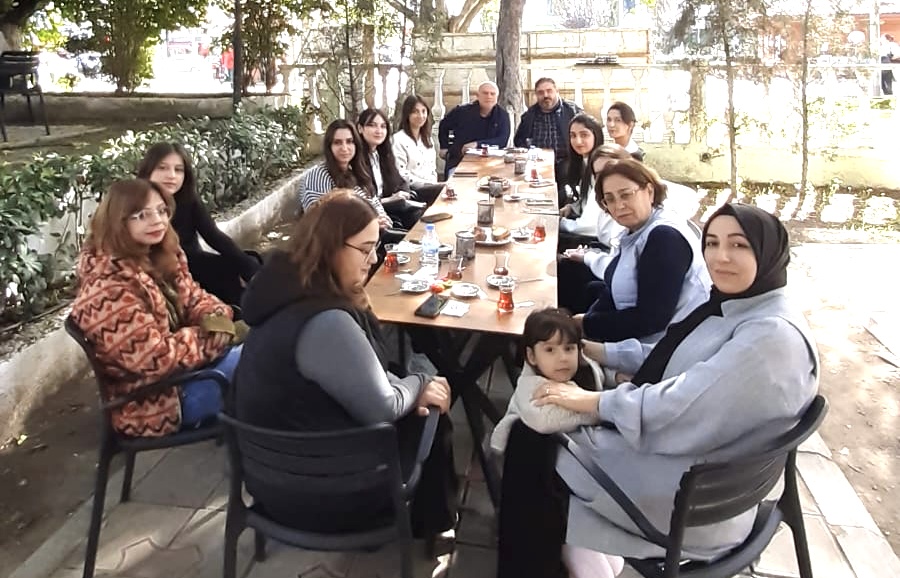 Muğla Malatyalılar Derneği, Muğla Sıtkı Koçman Üniversitesi'nde okuyan Malatyalı kız