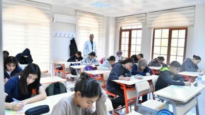 Yeşilyurt Belediyesi, Başkan Prof. Dr. İlhan Geçit'in talimatlarıyla öğrencilere yönelik