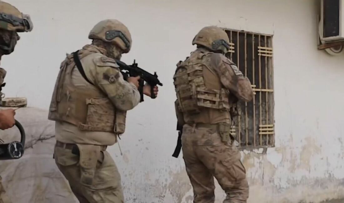 Jandarma KOM ekipleri, Türkiye genelinde 7 ilde eş zamanlı operasyon