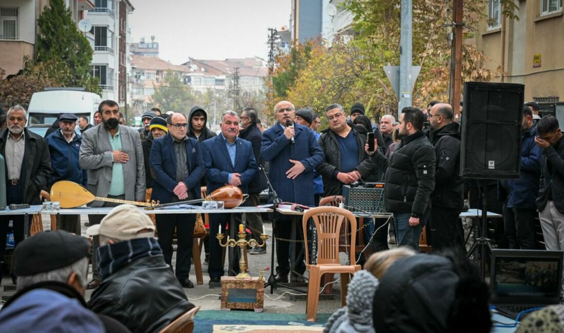Malatya Büyükşehir Belediye Başkanı Sami Er, Erenler Cemevi'ndeki Abdal Musa