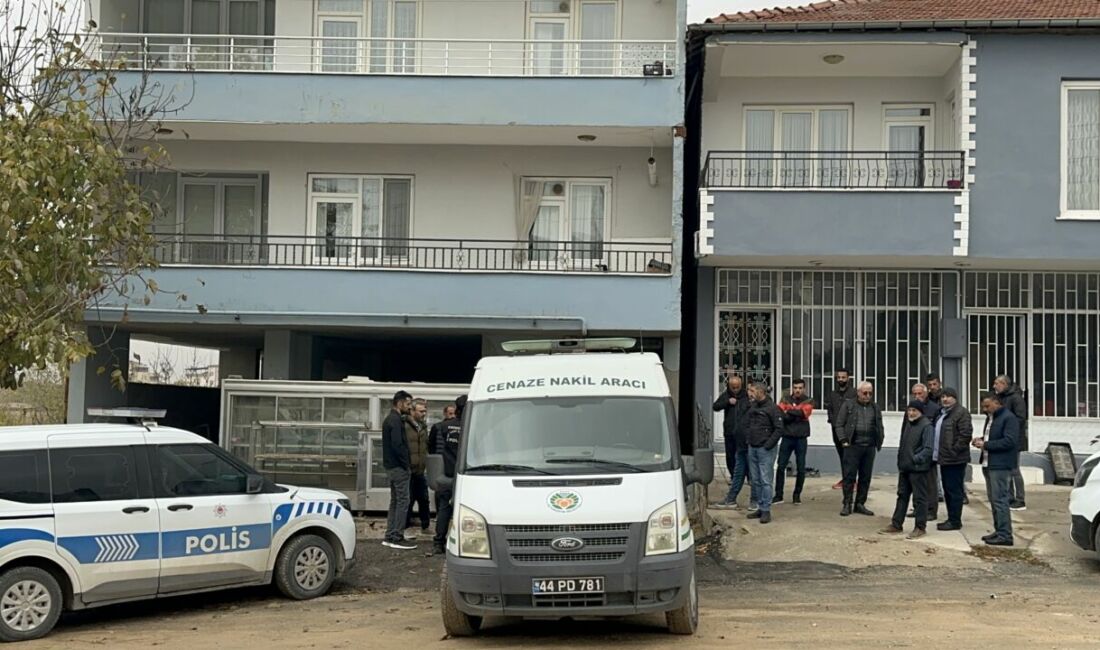 Malatya'nın Battalgazi ve Yeşilyurt ilçelerinde şüpheli iki ölüm vakası yaşandı.