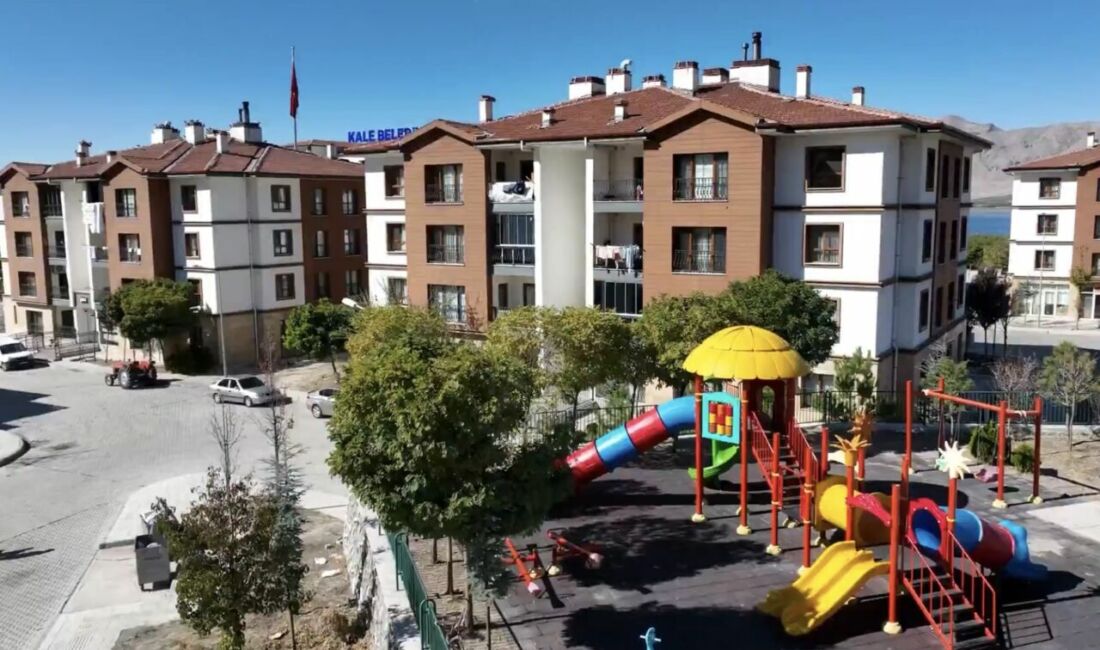 Malatya’da binlerce hak sahibinin merakla beklediği deprem konutları için kura