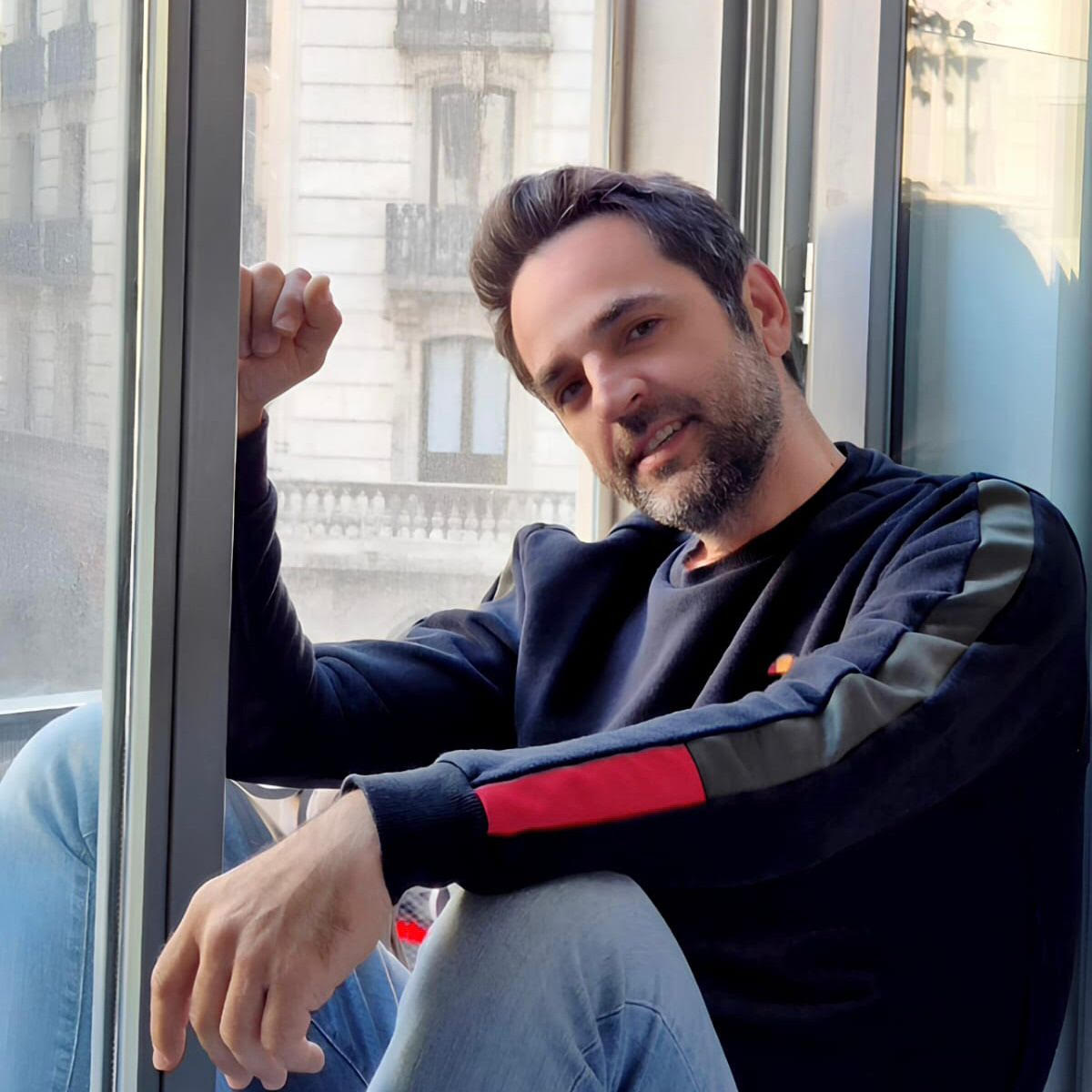 Müzik dünyasında özgün tarzı ve güçlü sözleriyle dikkat çeken Semih