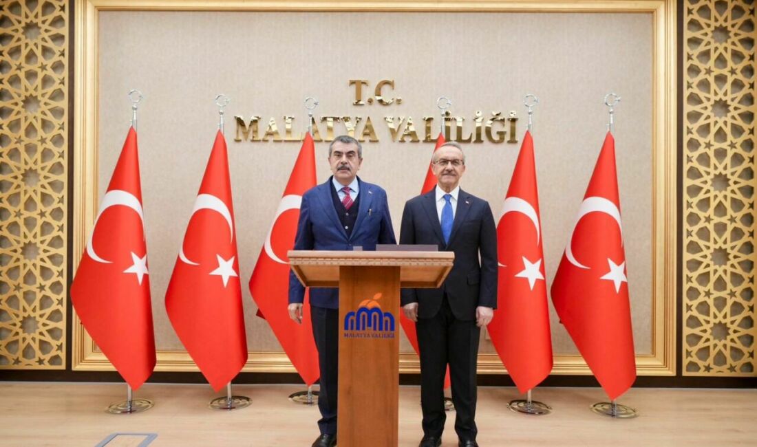 Milli Eğitim Bakanı Yusuf Tekin, deprem sonrası eğitim ve kent
