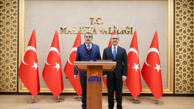 Bakan Tekin Malatya’da: Deprem Çalışmaları ve Eğitim Yatırımları Masada Milli Eğitim Bakanı Yusuf Tekin, deprem sonrası eğitim ve kent
