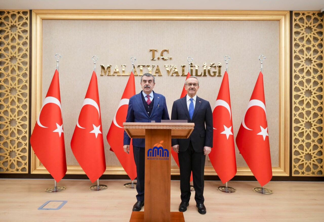 Milli Eğitim Bakanı Yusuf Tekin, deprem sonrası eğitim ve kent