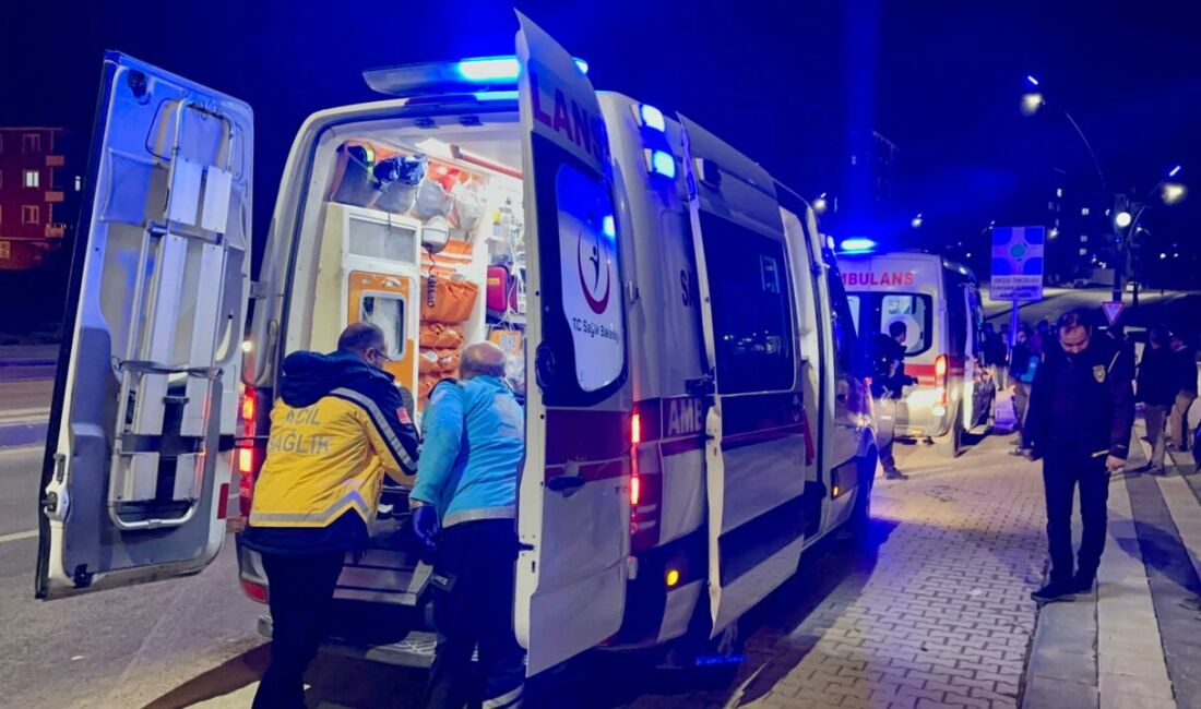 Malatya'nın Pütürge ilçesinde kontrolden çıkan beton mikserinin devrilmesi sonucu meydana