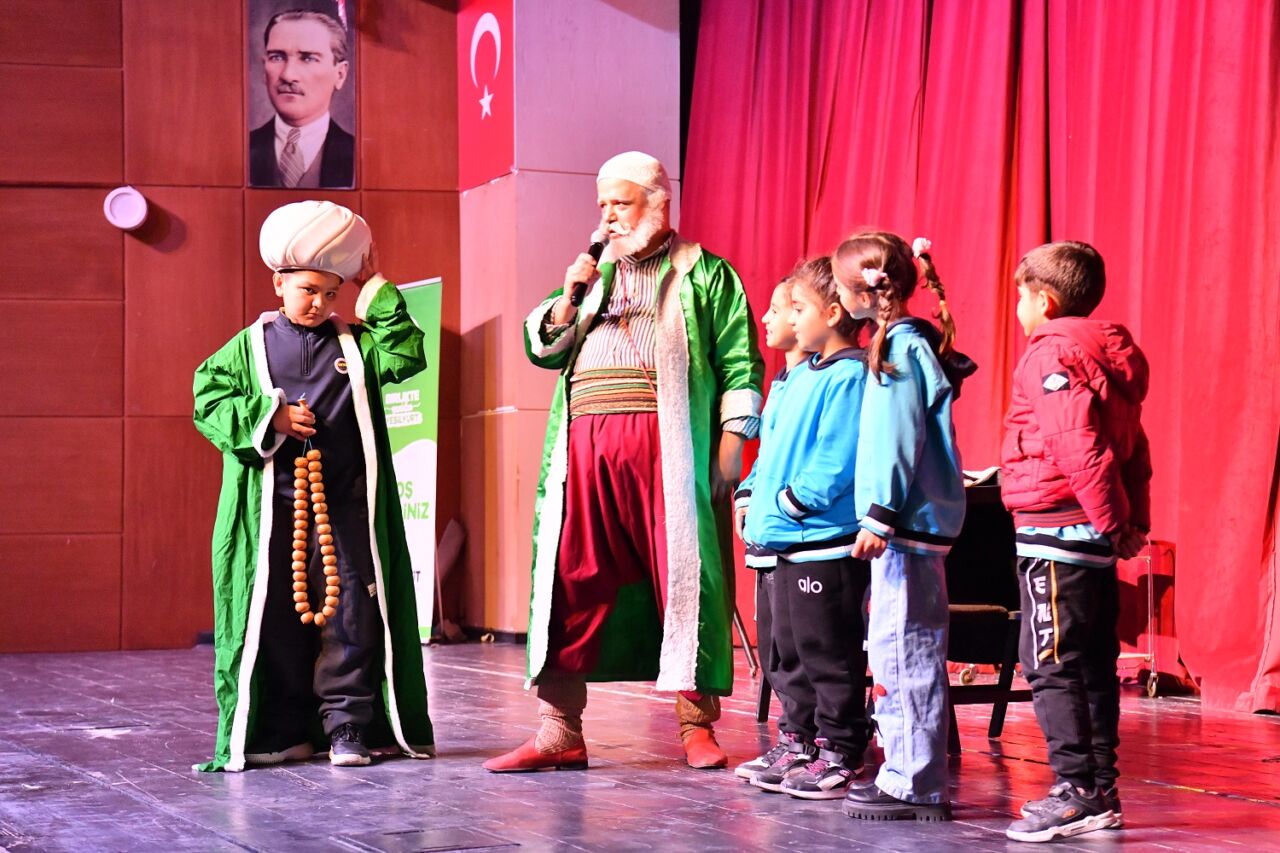 Yeşilyurt Belediyesi, Malatya Valiliği'nin "Önem" Projesi kapsamında yüzlerce çocuğu bir