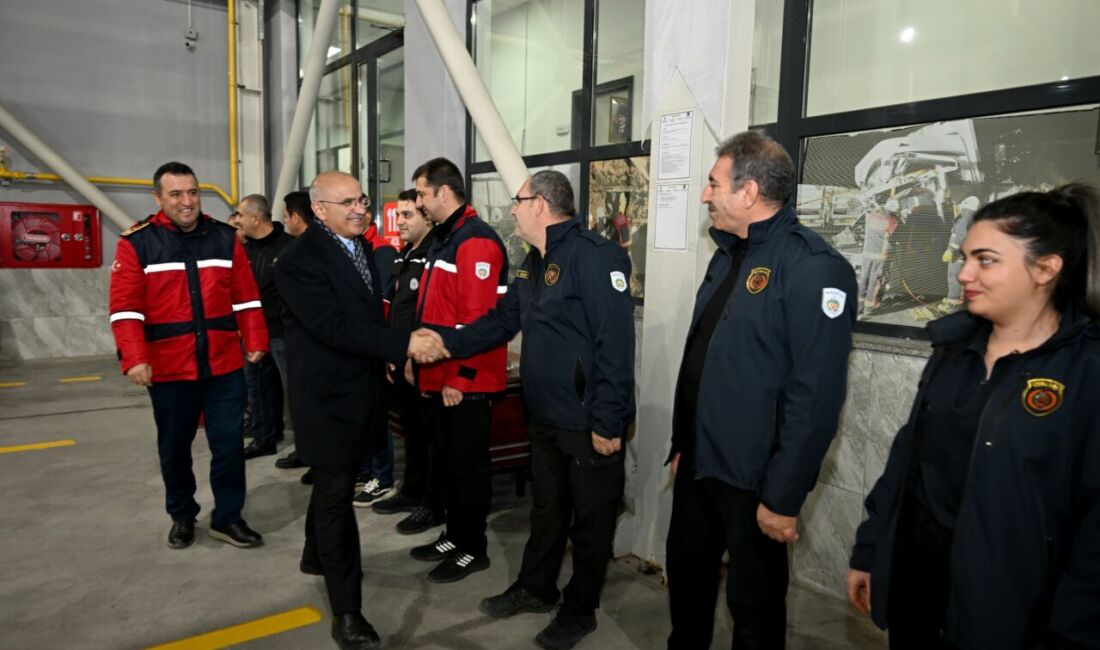 İtfaiye Personeliyle Buluşan Büyükşehir Belediye Başkanı Sami Er, 6 Şubat