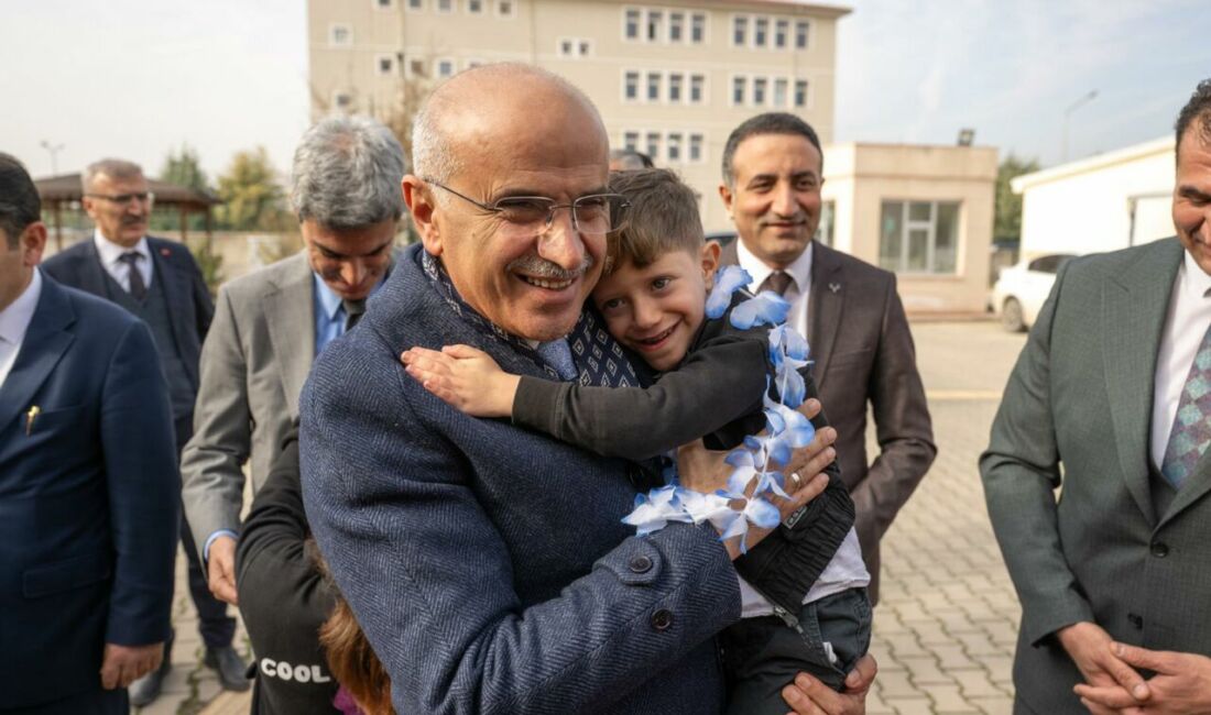 Kariyer Günleri ziyaretlerine devam eden Malatya Büyükşehir Belediye Başkanı Sami