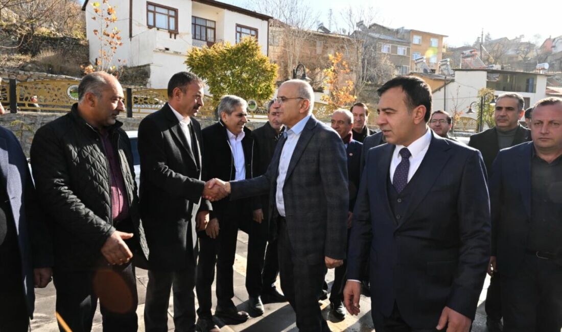 Malatya Büyükşehir Belediyesi, Pütürge’de 93 bin 500 metre sulama borusu
