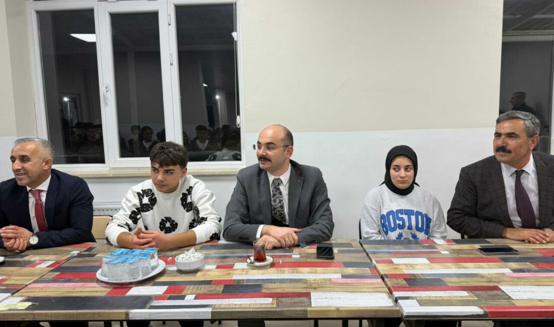 Doğanşehir Kaymakamı Ahmet Fatih Sungur, Doğanşehir Fen Lisesi pansiyonunda kalan