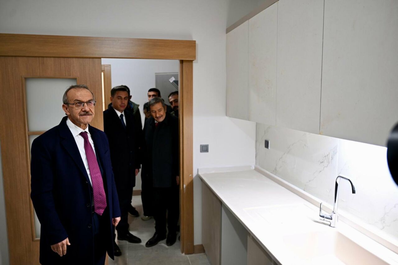 Malatya Valisi Seddar Yavuz, Darende ilçesinde yapımı süren ve tamamlanan