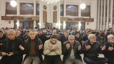 Battalgazi’de Regaib Kandili Huşu İçinde İdrak Edildi Battalgazi İlçe Müftülüğü tarafından Regaib Kandili dolayısıyla düzenlenen programda konuşan
