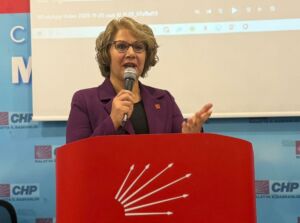 CHP Malatya İl Kadın Kolları Başkanı Nezahat Aydın, Türk kadınına