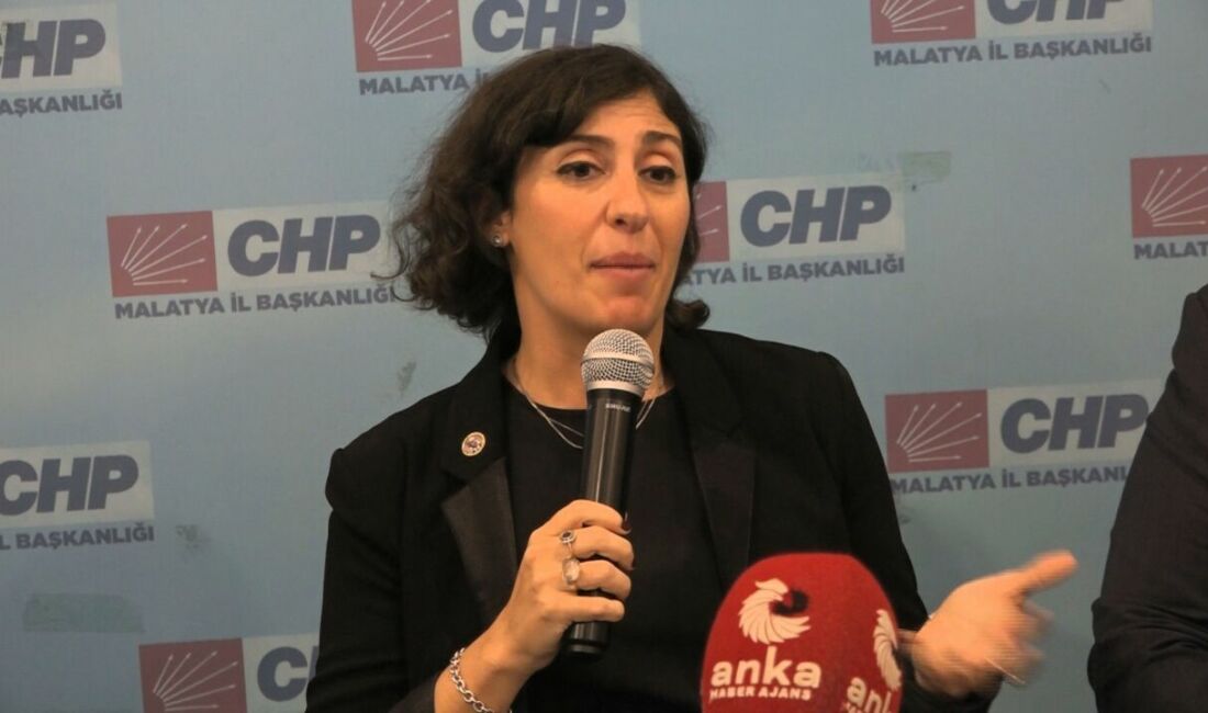 Türkiye Cumhuriyeti’nin 2’nci Cumhurbaşkanı İsmet İnönü, vefatının 52’nci yıl dönümünde