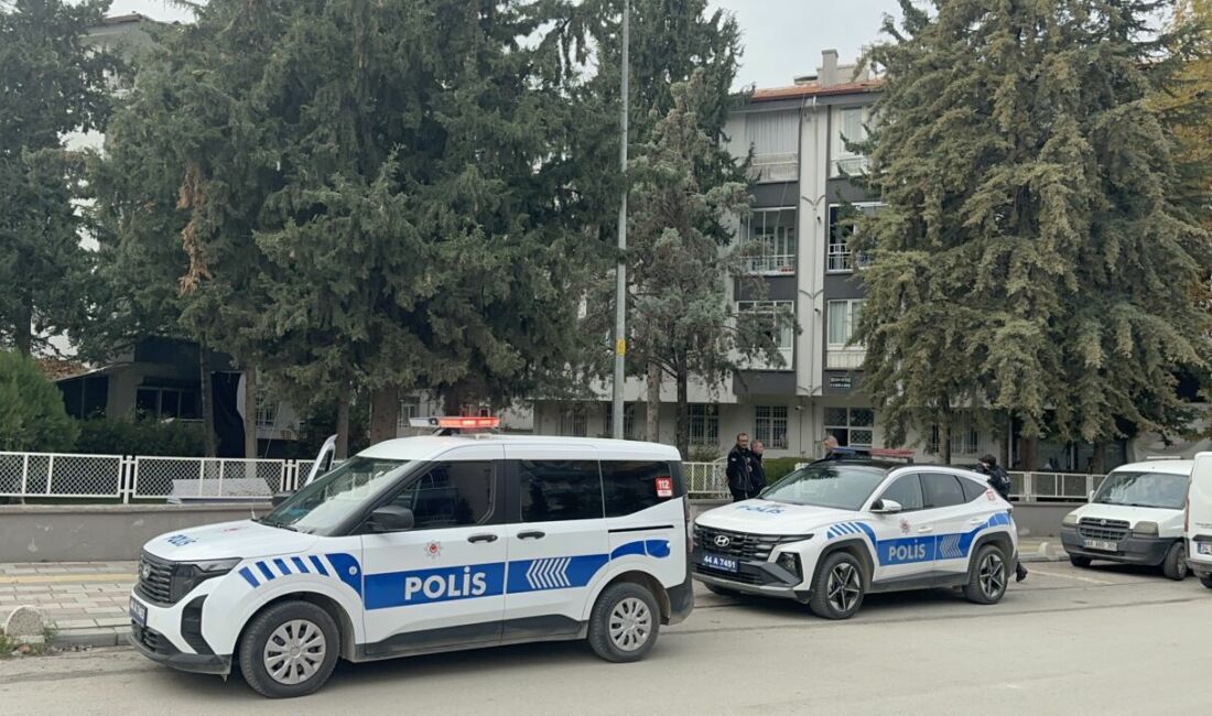 Malatya Yeşilyurt'ta, eşiyle boşanma sürecinde olduğu iddia edilen bir güvenlik