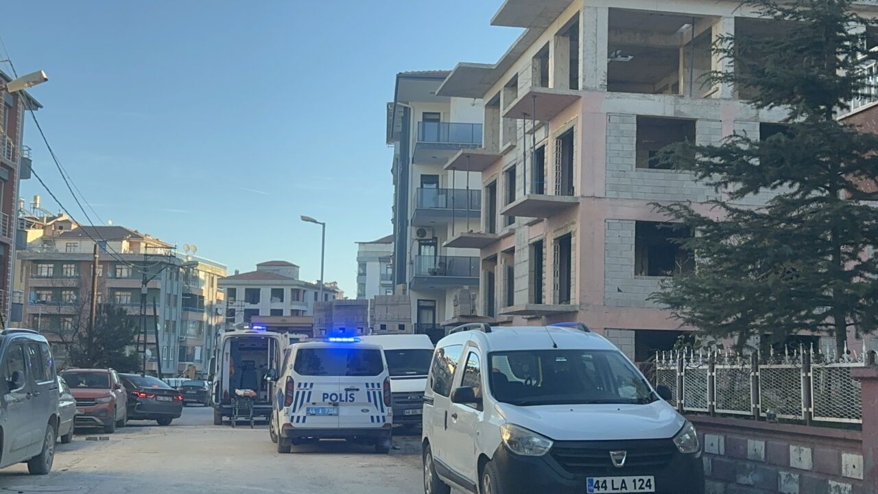 Malatya’nın Battalgazi ilçesine bağlı Zafer Mahallesi’nde devam eden yerinde dönüşüm