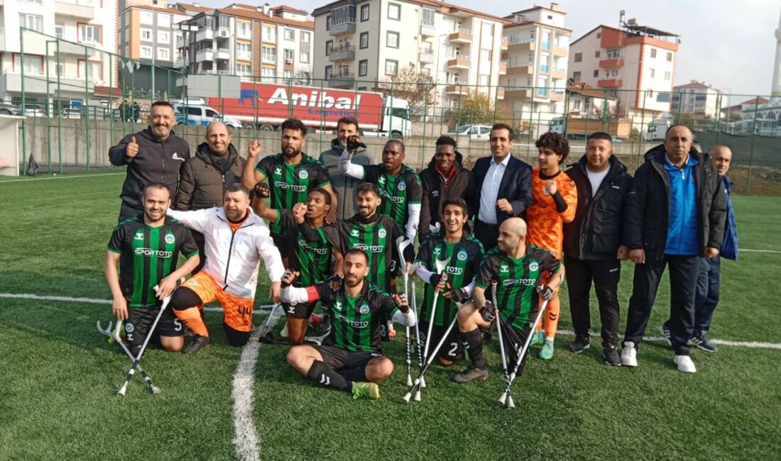 Süper Lig'de mücadele eden Malatya Büyükşehir Ampute Futbol Takımı, ligin