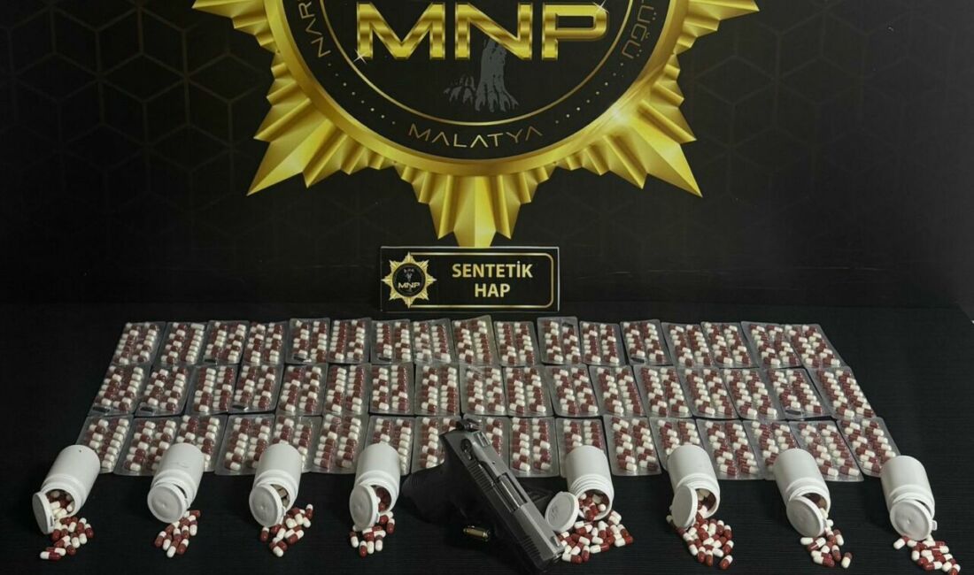 Malatya Emniyet Müdürlüğü Narkotik Suçlarla Mücadele Şubesi ekipleri, sokak satıcılarına