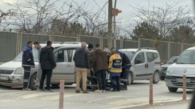 Malatya’nın Hoca Ahmet Yesevi Mahallesi’nde seyir halindeyken rahatsızlanan 51 yaşındaki