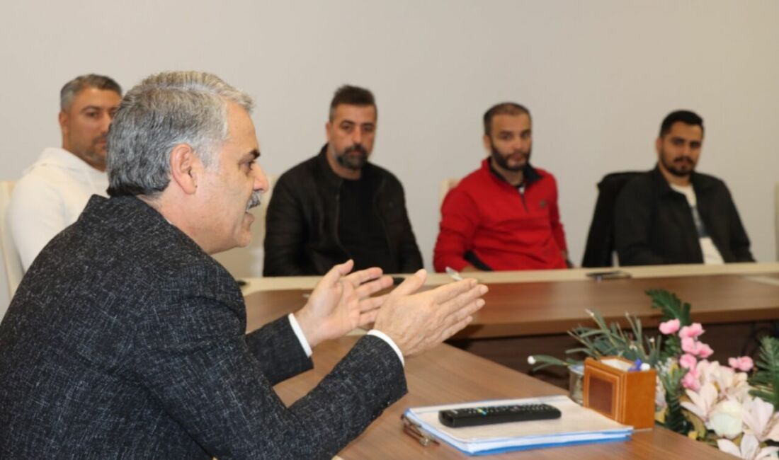 Spor Tesislerinde Güvenlik ve Hizmet Standartları Yükseltiliyor Malatya'daki spor tesislerinde vatandaş memnuniyetini ve güvenliğini artırmak amacıyla geniş