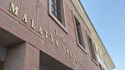 Malatya’da 1.500 Kişilik TYP Başvuruları Başladı Malatya Valiliği ve İŞKUR iş birliğiyle deprem sonrası yaraları sarmak