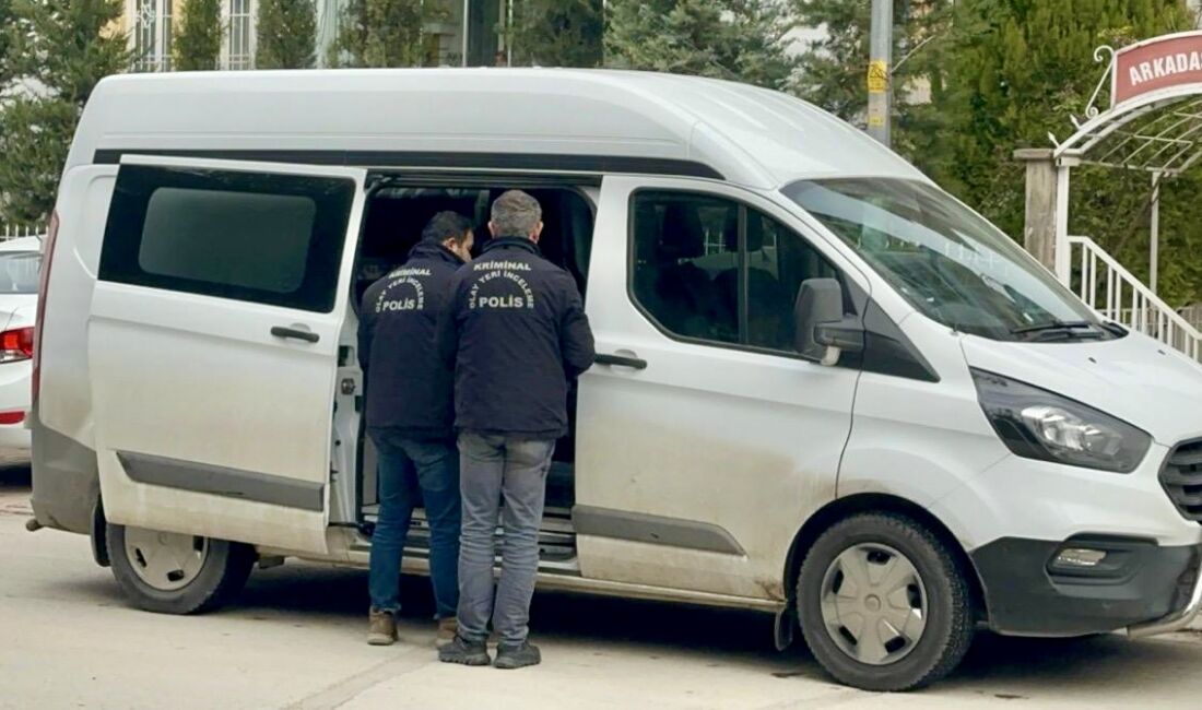 Malatya'nın Battalgazi ilçesinde 31 yaşındaki bir genç, girdiği bunalım sonucu