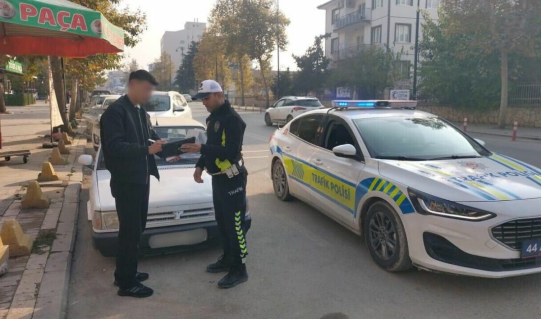 Malatya’nın en işlek bölgelerinden biri olan İnönü Caddesi’nde drift yapan