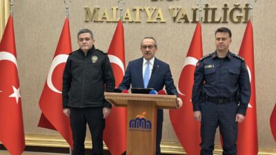 Malatya’da Yoğun Kar Yağışı Nedeniyle Bazı Karayolları Ulaşıma Kapatıldı Malatya Valisi Seddar Yavuz, il genelinde etkili olan yoğun kar