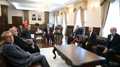 Birleşik Emekliler Sendikası, Tüm Emekliler Sendikası ve Emekliler Meclisi temsilcilerinden