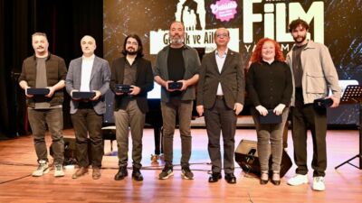 Malatya Valiliği destekleriyle Yeşilyurt Belediyesi öncülüğünde düzenlenen ‘Gençlik ve Ailem’