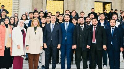 Ölmeztoprak: Cumhurbaşkanımızın Mesajları Devletin Kararlılığını Gösterdi AK Parti Malatya Milletvekili İnanç Siraç Kara Ölmeztoprak, AK Parti