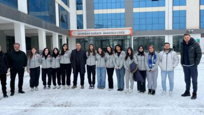 Okullar arası Genç A Kızlar Voleybol Turnuvası’nda il şampiyonu olan