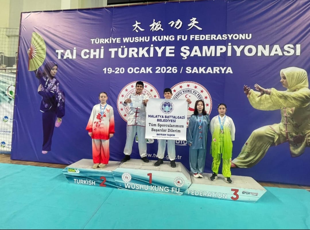 Battalgazi Belediyesi wushu sporcuları, Sakarya’da düzenlenen Türkiye Wushu Kung Fu